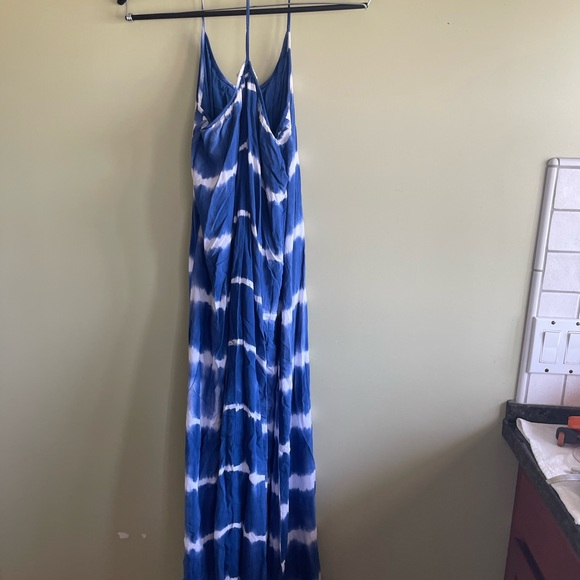 Long flowie sun dress - Picture 2 of 2